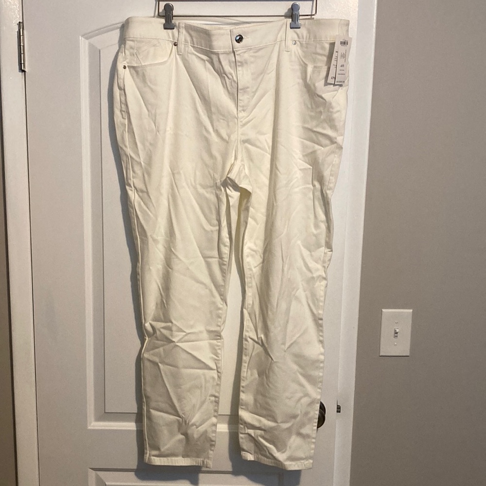 NEW Women’s Chico’s Secret Stretch Denim Jegging Jean Basic Ecru White Size 20R
